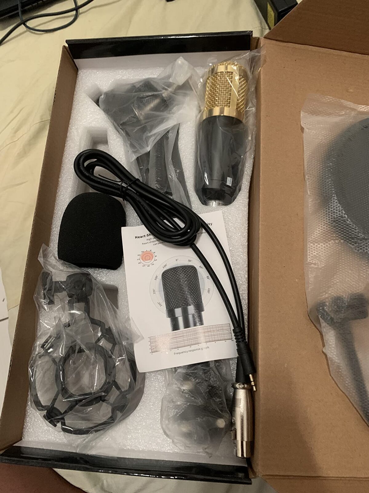 Kit Microfone Profissional Completo Bm800 Dourado com Pop Filter Aranha Braço Articulado - Imagem 5
