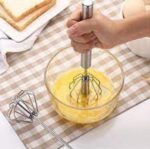 Batedor de ovos manual  fouet profissional semi automático prateado de aço inox - Imagem 3