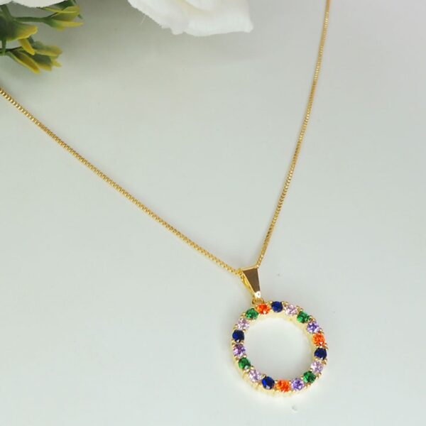 Colar Pingente Circulo de Zircônia Colorida Banhado em Ouro 18k (CL0095)