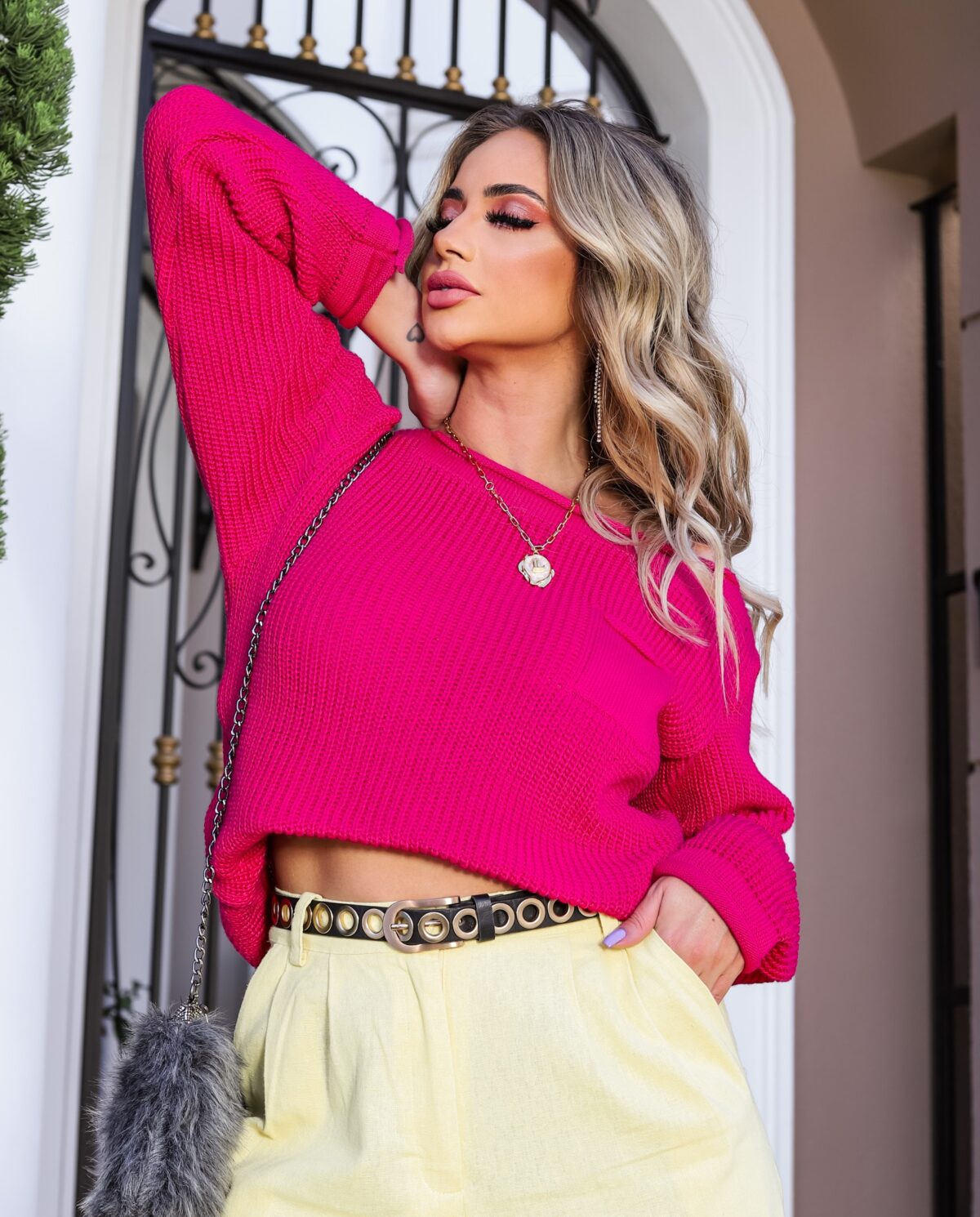 Blusa Curta Tricot Lisa com Bolso - Imagem 5